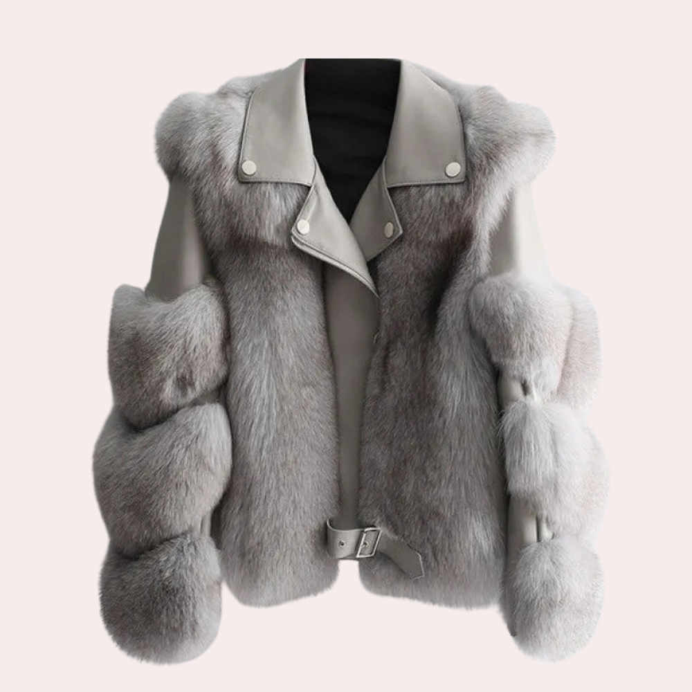 Grijze bontjas voor dames, luxe wintermode, met dikke kraag en mouwen, stijlvolle en warme kleding, perfect voor koude seizoenen.