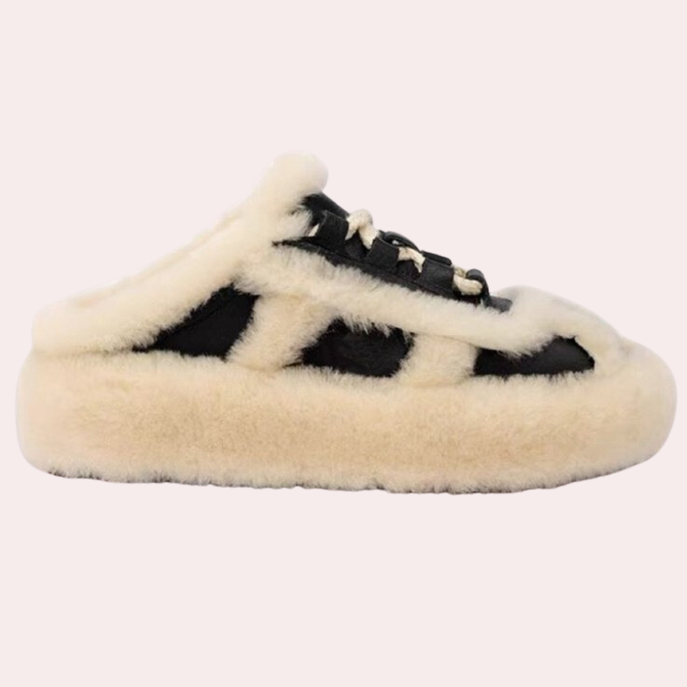 Zwarte en beige pluche pantoffel met dikke zool, trendy design, comfortabele wintermode, warme damespantoffel, luxe schapenvacht.
