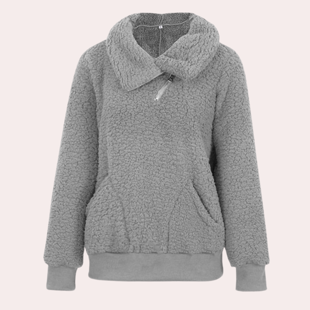 Grijze fleece trui met hoge kraag en ritssluiting, ideaal voor wintermode. Comfortabele dameskleding, warme en stijlvolle sweater.