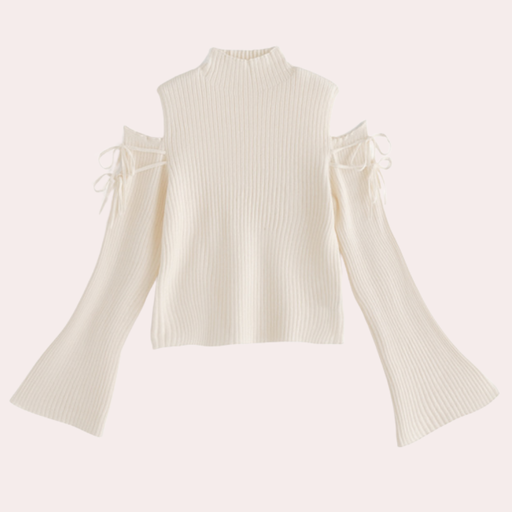 Witte gebreide trui met open schouders en wijde mouwen, damesmode, trendy herfstkleding, stijlvolle casual outfit, comfortabele stof.