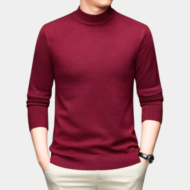 Rode herentrui met lange mouwen, coltrui stijl, gedragen door model. Perfect voor herfstmode. Comfortabele pasvorm, stijlvolle uitstraling.