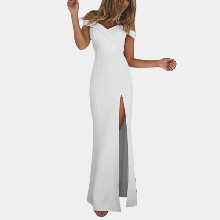 Witte off-shoulder avondjurk met hoge split, elegante lange jurk voor speciale gelegenheden, damesmode, stijlvolle formele kleding.