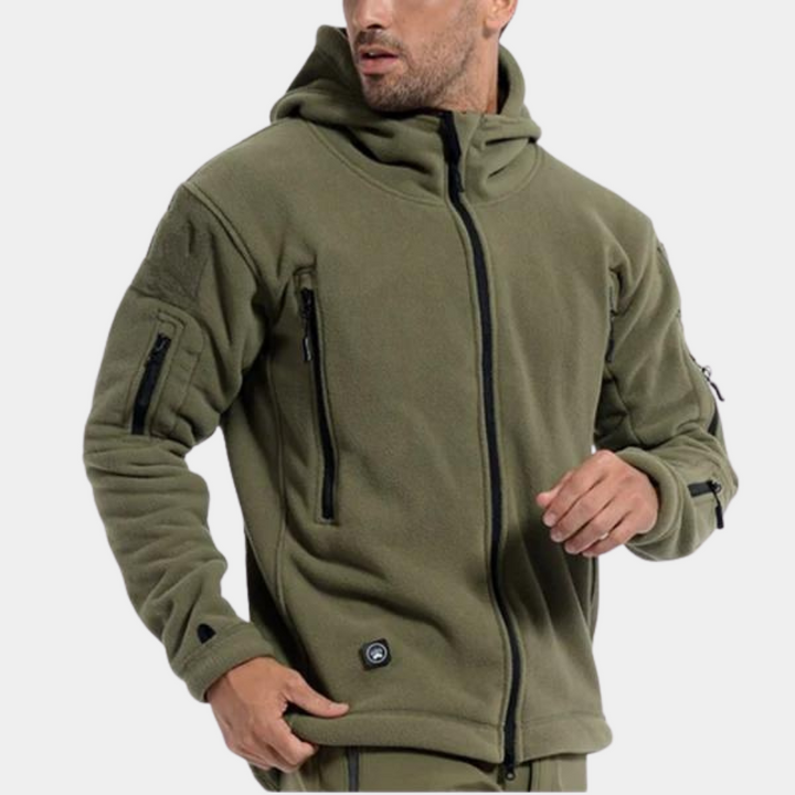 Olijfgroene fleece hoodie voor heren met rits, zakken en capuchon. Ideaal voor outdoor activiteiten. Comfortabele en warme herenjas.