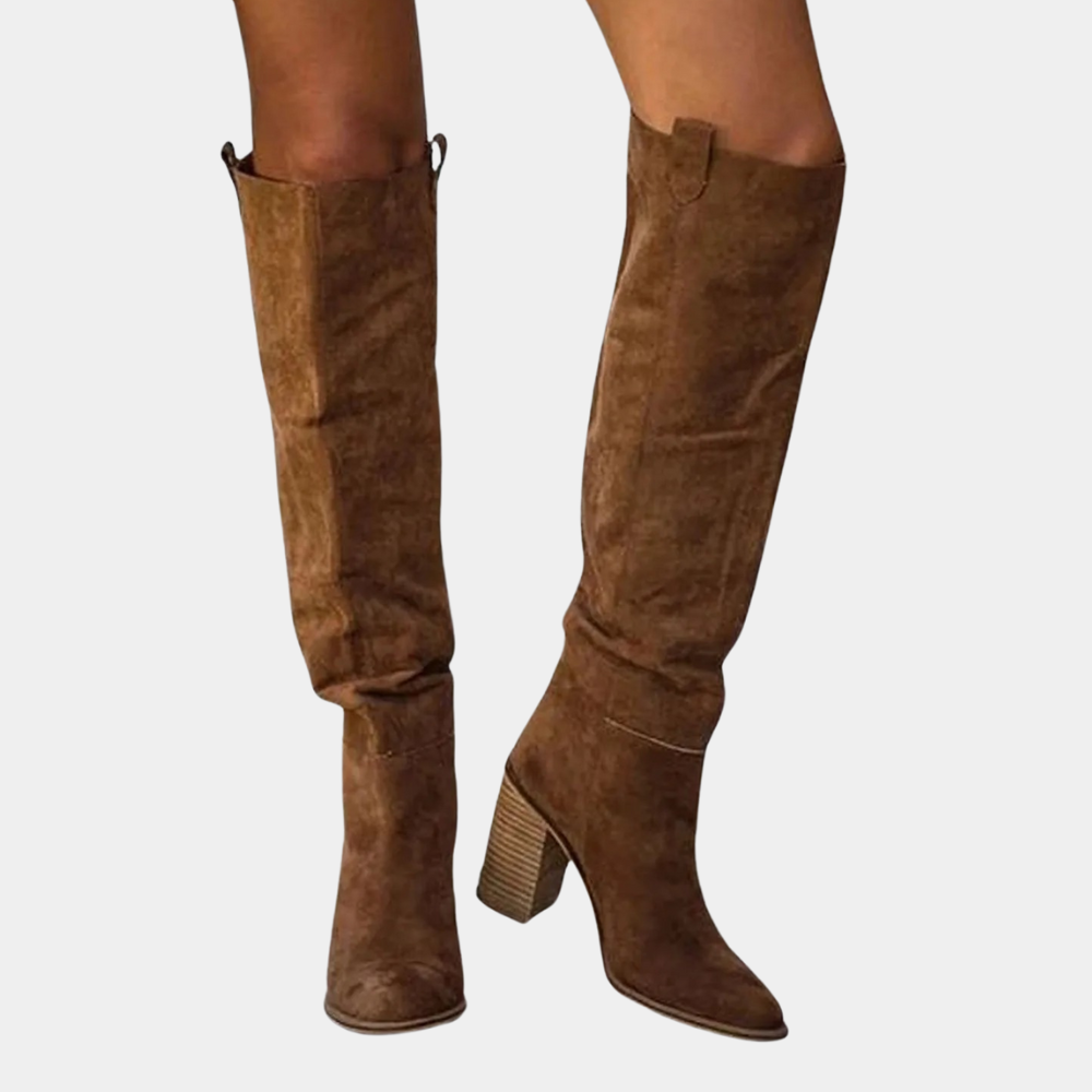 Bruine suède overknee laarzen met blokhak, stijlvolle damesmode, perfect voor herfst- en winteroutfits, trendy en comfortabel schoeisel.