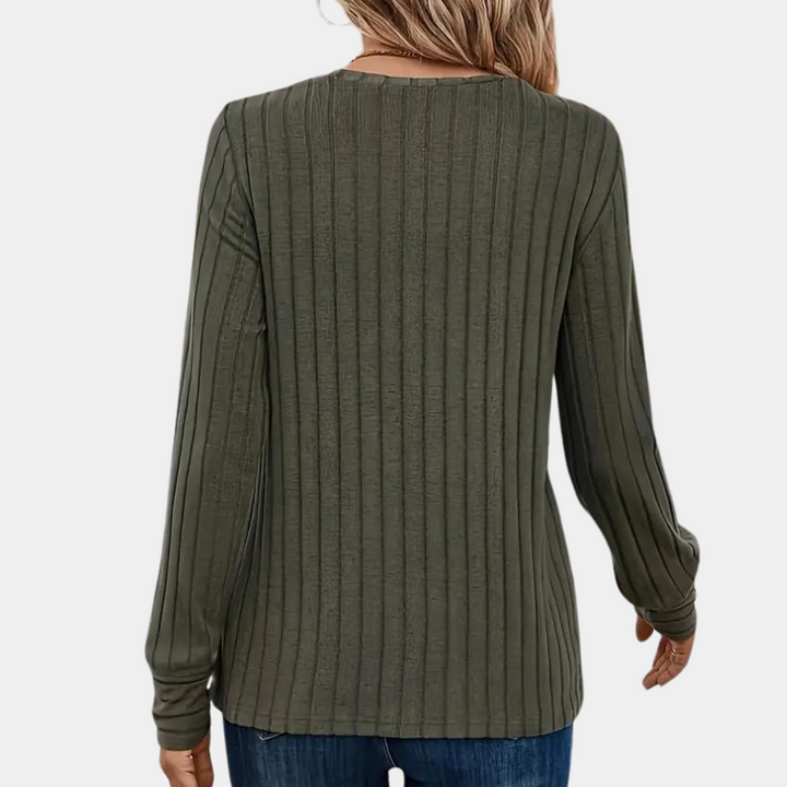 Groene ribgebreide damestrui met lange mouwen, casual stijl. Perfect voor herfstmode. Comfortabele pasvorm, ideaal voor dagelijks gebruik.