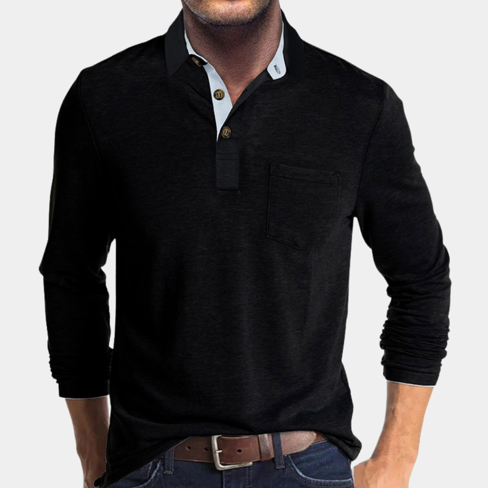 Zwarte herenpolo met lange mouwen, knoopsluiting en borstzak. Stijlvolle casual herenkleding, perfect voor dagelijks gebruik en modieuze outfits.