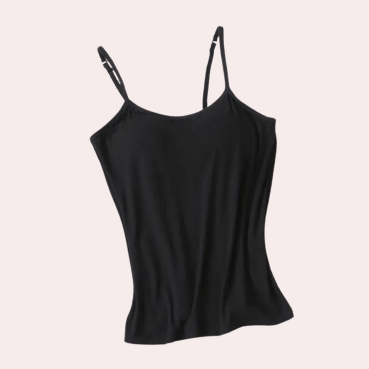 Zwarte dames camisole top met verstelbare spaghettibandjes, ideaal voor casual of laagjes, gemaakt van zachte, ademende stof.