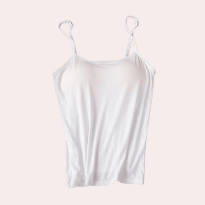 Witte dames tanktop met spaghettibandjes, gemaakt van lichtgewicht katoen. Perfect voor casual zomeroutfits en als basislaag.