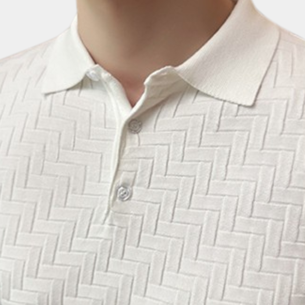 Witte polo met geweven patroon, korte mouwen en knoopsluiting. Stijlvolle herenkleding, ideaal voor casual en formele gelegenheden.