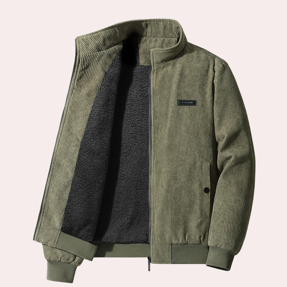 Olijfgroene corduroy jas met ritssluiting, gevoerd met fleece. Stijlvolle herenjassen, wintermode, warme kleding, trendy outerwear.
