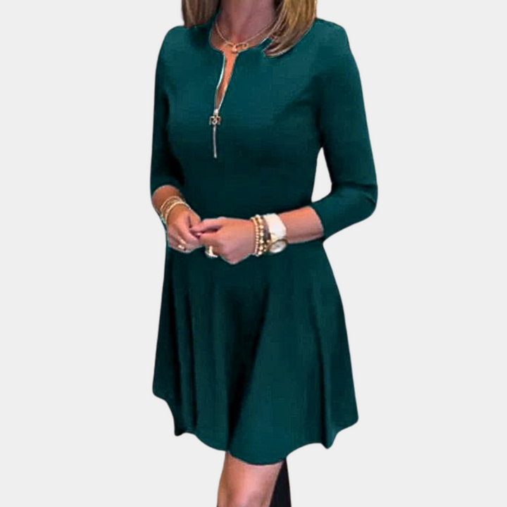 Groene damesjurk met driekwart mouwen en ritssluiting, elegante pasvorm, geschikt voor casual en formele gelegenheden. Trendy modekleding.