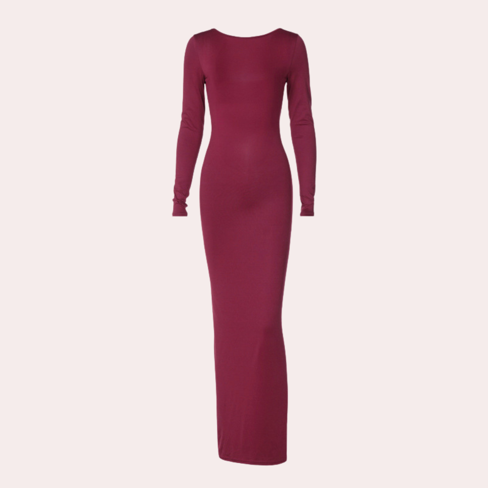 Wijnrode lange jurk met lange mouwen, elegante bodycon pasvorm, ideaal voor avondkleding en formele gelegenheden.