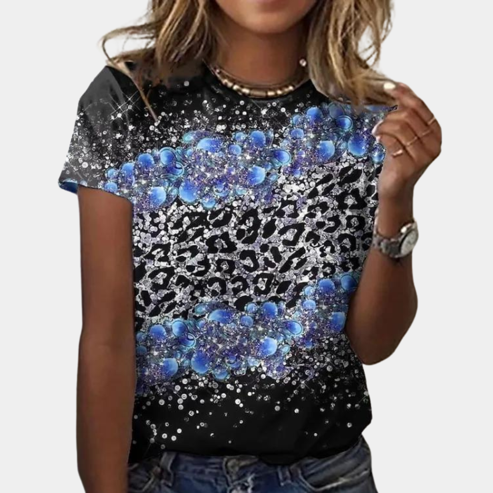 Dames T-shirt met blauw bloemenpatroon en luipaardprint, korte mouwen, casual stijl, perfect voor modieuze zomeroutfits.