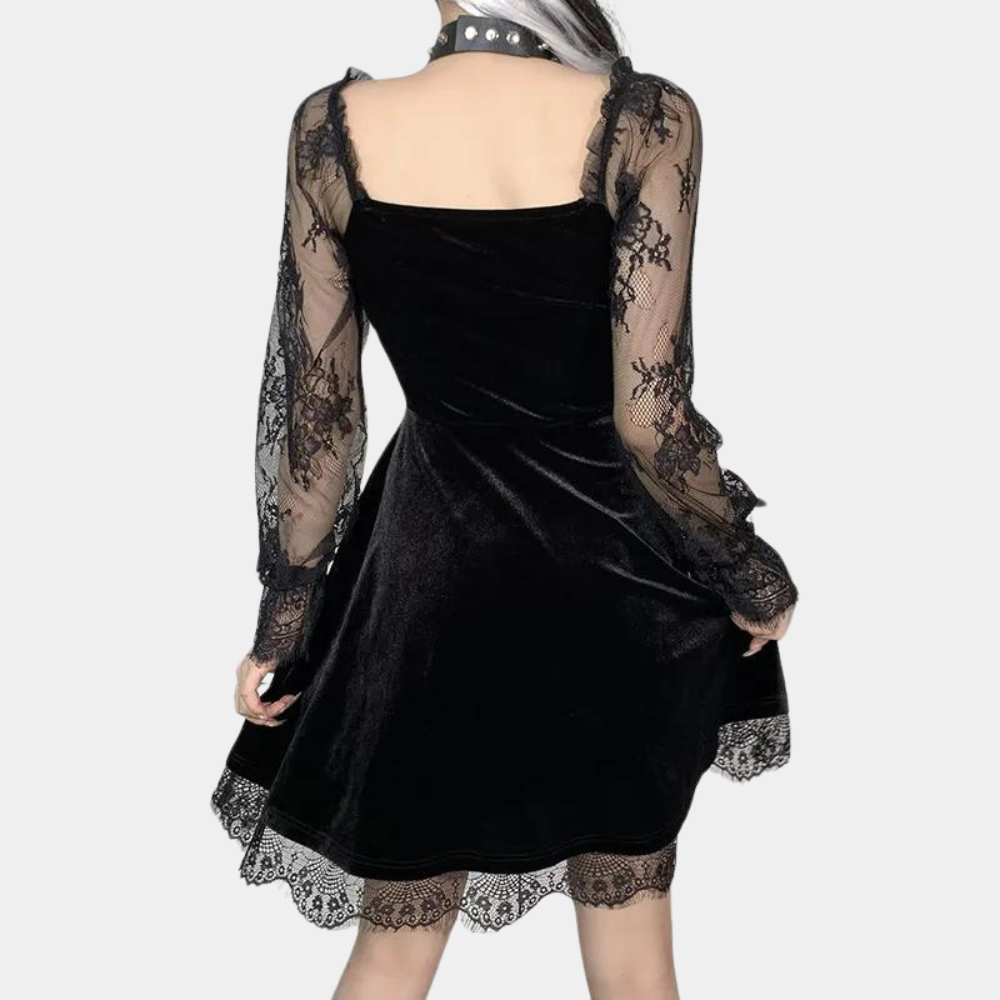 Zwarte fluwelen jurk met lange kanten mouwen en vierkante halslijn, elegante avondjurk, modieuze dameskleding, perfect voor speciale gelegenheden.