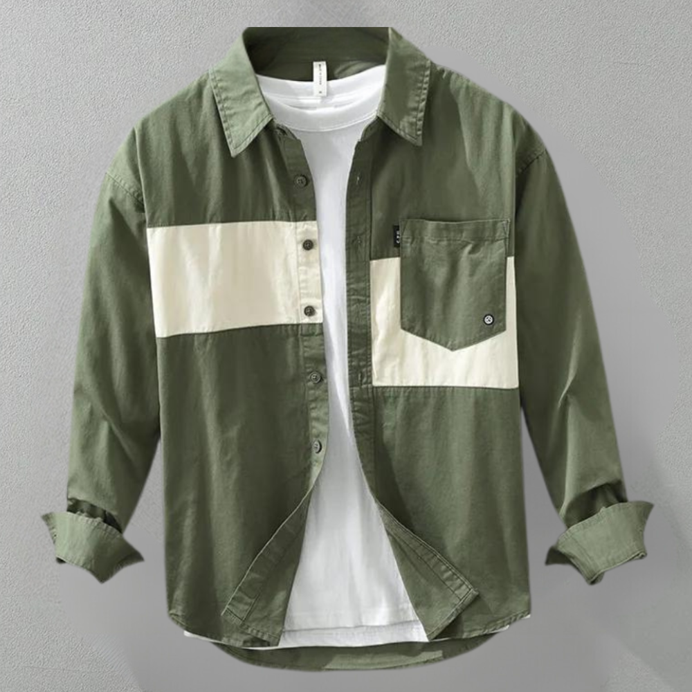 Groene herenoverhemd met beige strepen, lange mouwen en borstzak, casual stijl. Perfect voor modieuze herenkleding en alledaagse outfits.
