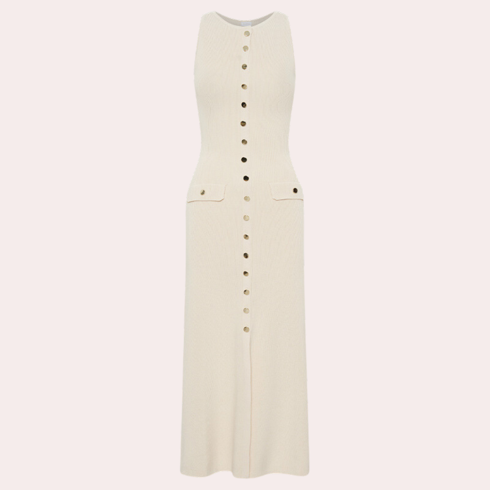 Elegante ivoorkleurige maxi-jurk met knoopsluiting, mouwloos ontwerp en zakdetails. Perfect voor zomerse gelegenheden en modieuze outfits.