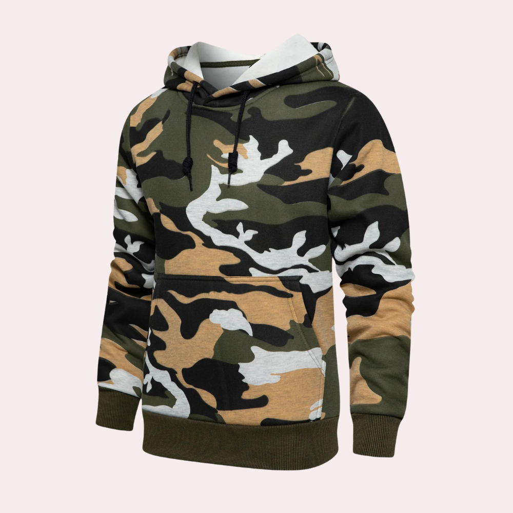 Camouflage hoodie met capuchon, lange mouwen en buidelzak. Ideaal voor casual streetwear. Unisex ontwerp in groene, bruine en zwarte tinten.
