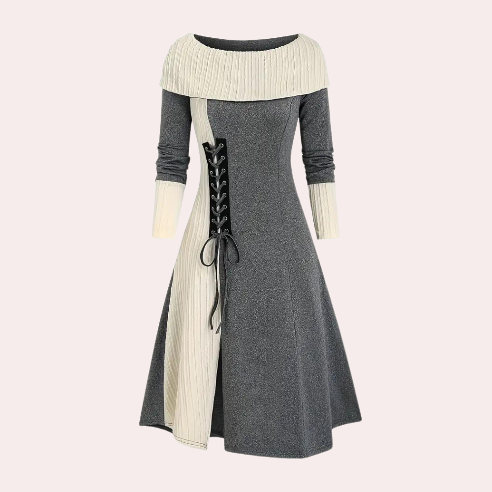 Grijze middeleeuwse jurk met witte kraag en mouwen, zwarte veterdetails, vintage stijl, damesmode, elegante kleding, Seraphine design.