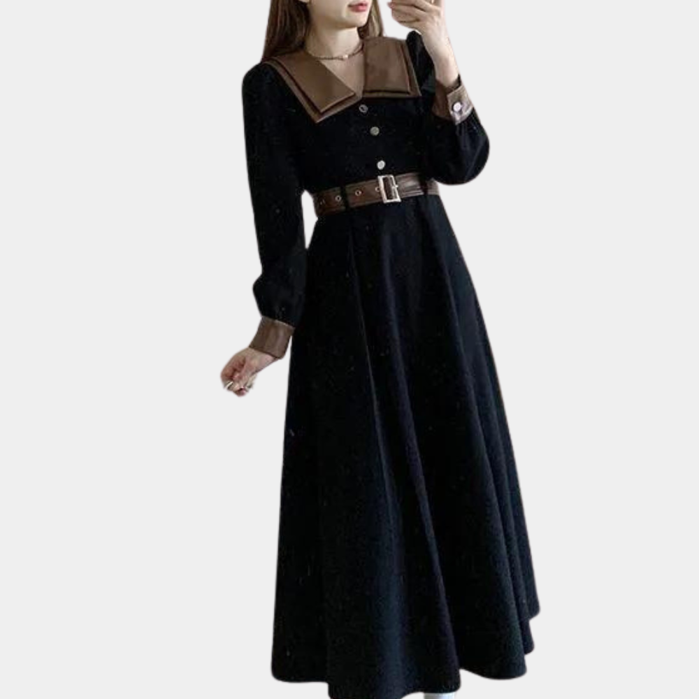 Zwarte lange jurk met bruine kraag en riem, elegante damesmode, vintage stijl, herfstkleding, knoopsluiting, lange mouwen, casual chique outfit.