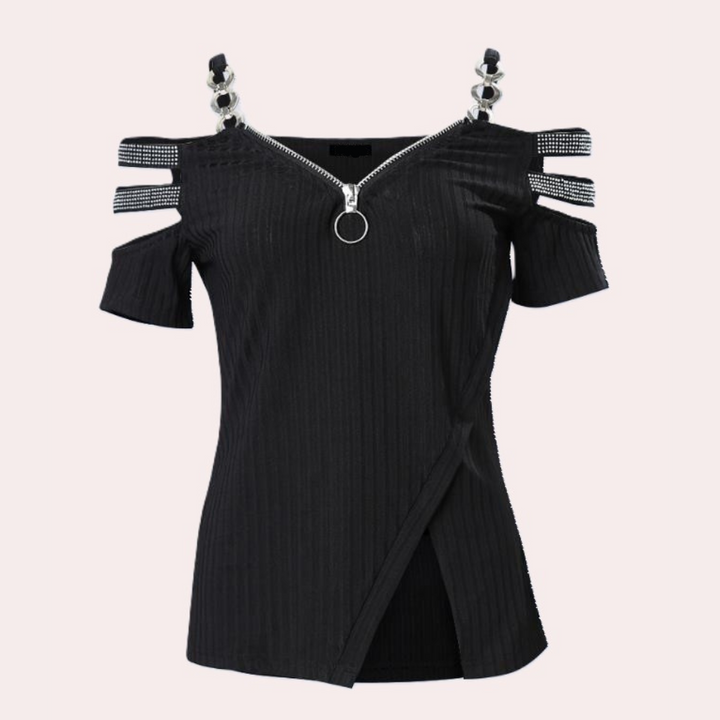 Zwarte dames top met ritssluiting, schouderbanden en korte mouwen. Modieuze off-shoulder stijl, perfect voor casual en avondkleding.