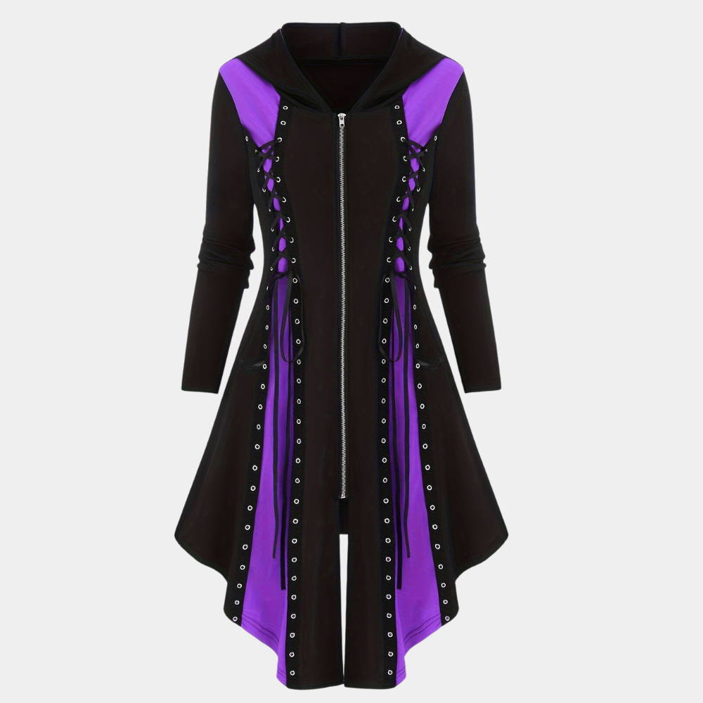Zwarte en paarse gotische jurk met ritssluiting en veterdetails, asymmetrische zoom. Alternatieve mode, unieke stijl, dameskleding.