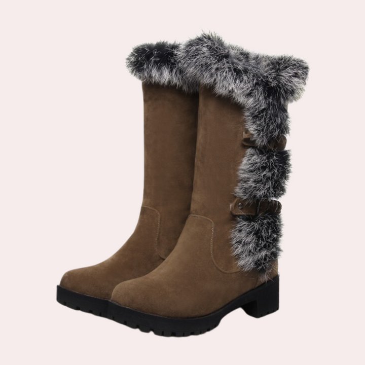 Bruine winterlaarzen met bontkraag en strikdetails, stevige zool, damesmode, warme laarzen, trendy schoeisel, comfortabele winterstijl.