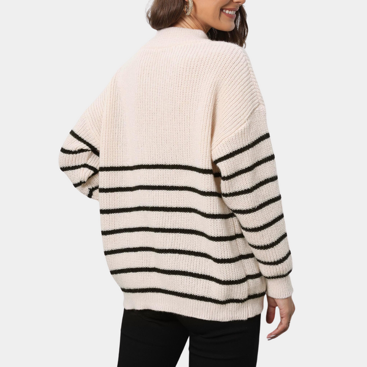 Damestrui met zwart-witte strepen, gebreid ontwerp, lange mouwen, casual stijl. Perfect voor herfstmode en comfortabele outfits.