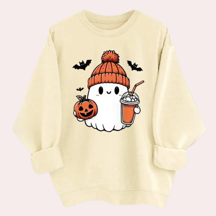 Beige Halloween-trui met schattig spook, pompoen, vleermuizen en warme chocolademelk. Perfect voor herfstmode en Halloween-thema.