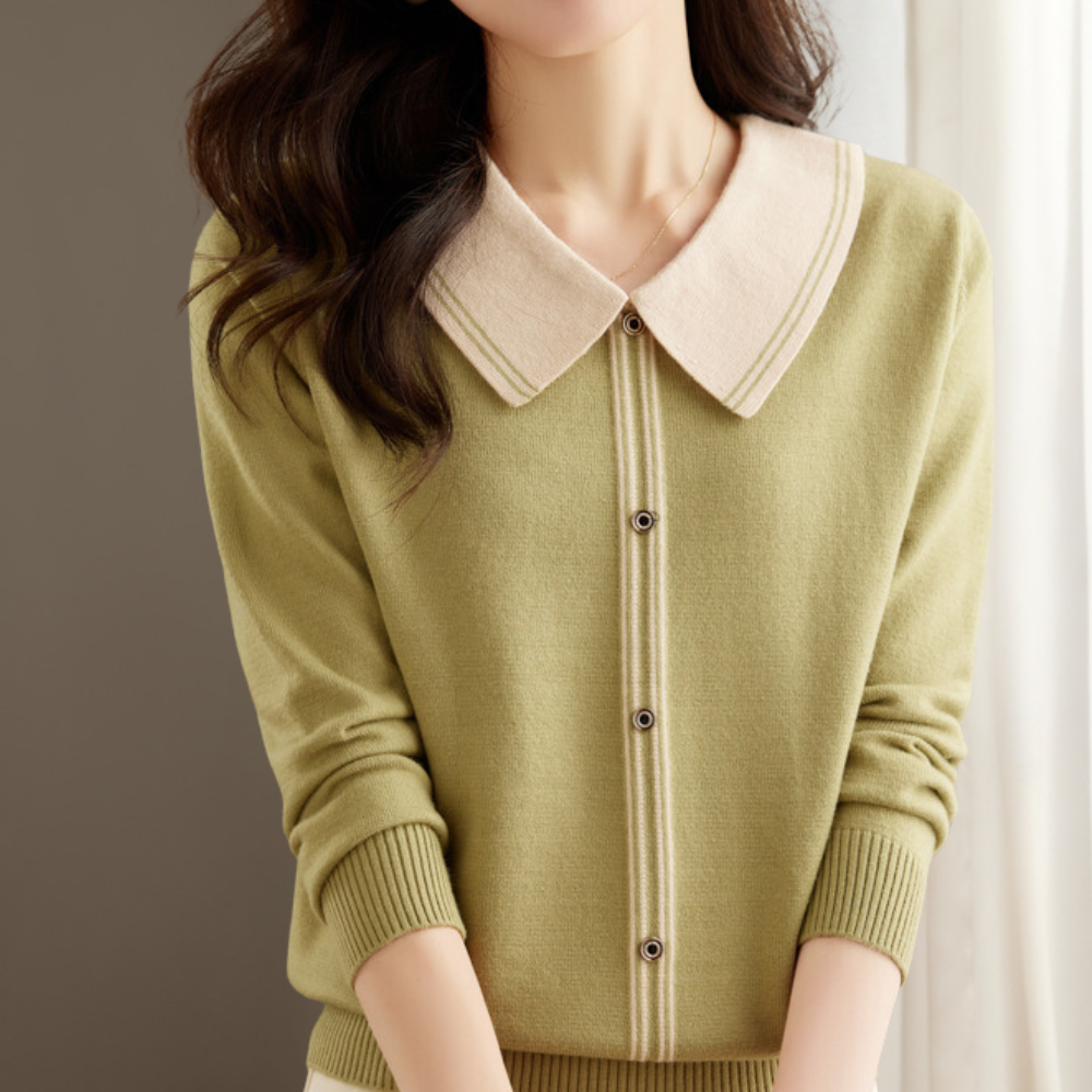 Groene damestrui met beige kraag en knoopsluiting, modieuze herfstkleding, comfortabele pasvorm, geschikt voor casual en zakelijke outfits.