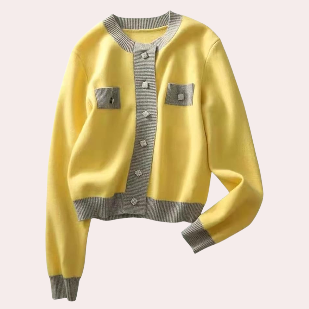 Geel damesvest met grijze knopen en zakken, gebreid ontwerp, lange mouwen, casual stijl. Perfect voor lente- en herfstmode.