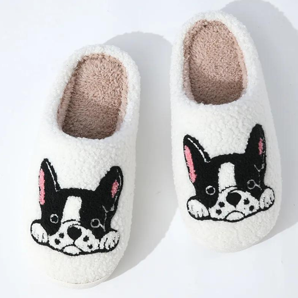 Witte pantoffels met Franse bulldog print, pluche voering, comfortabele dames slippers, warme wintermode, huiselijke stijl.
