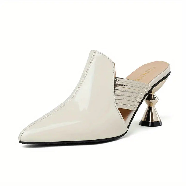 Witte leren muiltjes met puntige neus en unieke hak, damesmode, stijlvolle schoenen, trendy design, comfortabele pasvorm, elegant schoeisel.