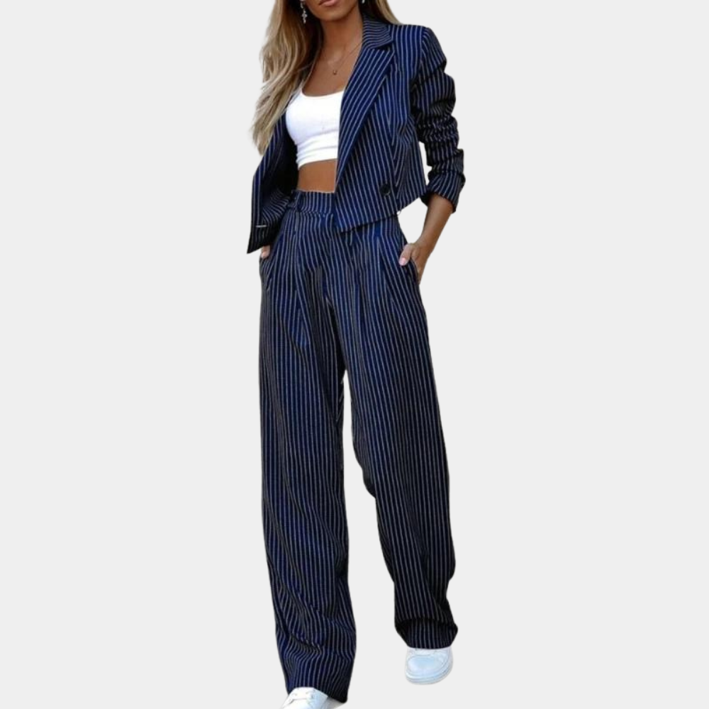 Chique en stijlvolle dames tweedelige set met blauw-wit gestreept patroon, bestaande uit een blazer en wijde broek. Perfect voor modieuze outfits.