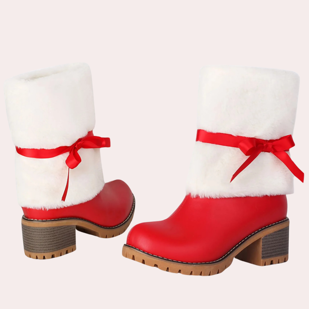 Rode dameslaarzen met witte bontkraag en rode strik, blokhak, wintermode, kerststijl, trendy schoenen, comfortabele laarzen voor dames.