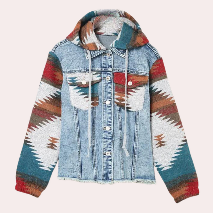 Spijkerjack met capuchon, Azteekse print, kleurrijke mouwen, knoopsluiting, casual mode, heren- en dameskleding, trendy streetwear.