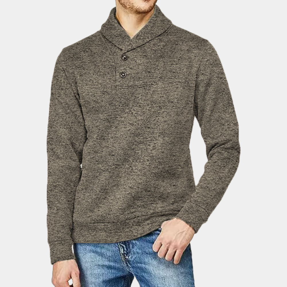 Grijze herentrui met sjaalkraag en knopen, casual stijl, lange mouwen, gedragen met blauwe jeans. Perfect voor herfst- en wintermode.