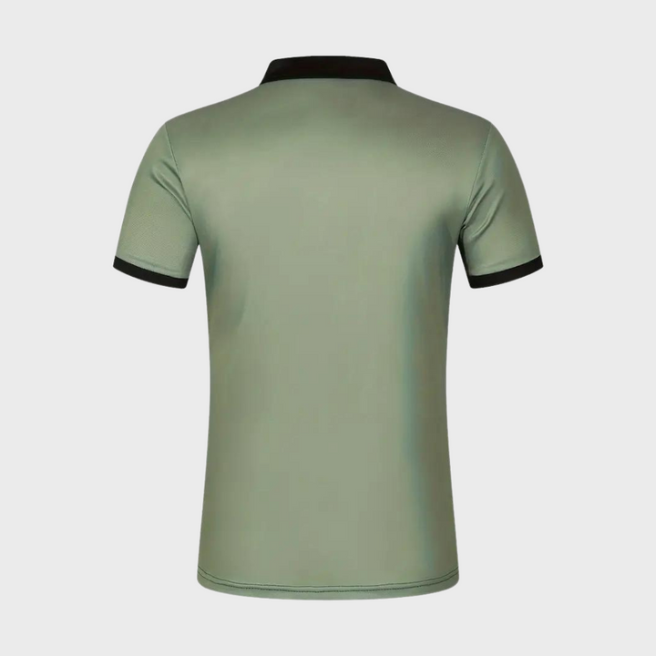 Groene herenpolo met zwarte kraag en mouwboorden, gestreept patroon, korte mouwen. Perfect voor casual en zakelijke gelegenheden.