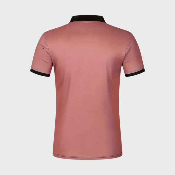 Roze herenpoloshirt met zwarte kraag en mouwboorden, gestreept ontwerp, modieuze casual kleding, comfortabele pasvorm, hoogwaardige stof.