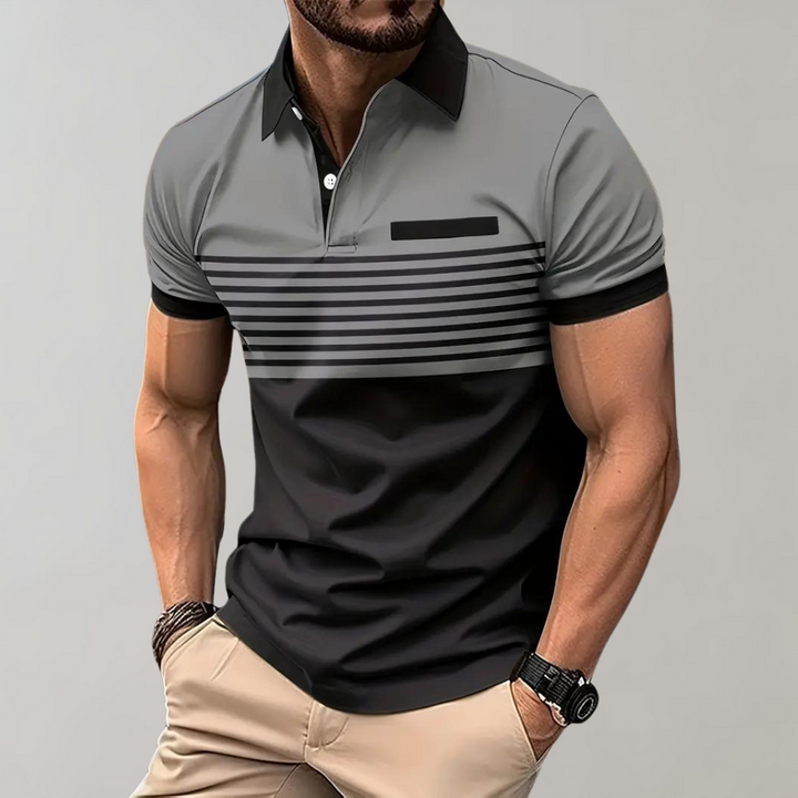 Gestreept herenpoloshirt in grijs en zwart, korte mouwen, moderne stijl. Perfect voor casual en zakelijke outfits. Comfortabel en stijlvol ontwerp.