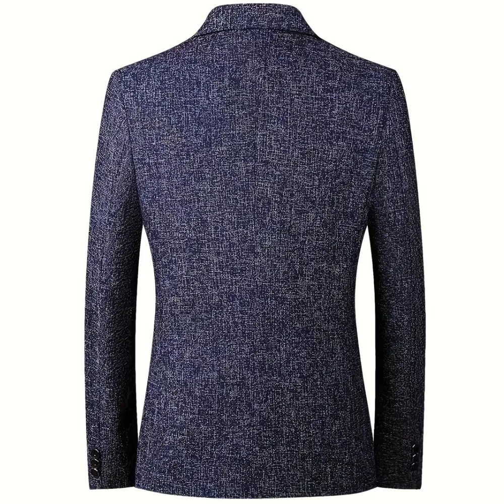 Blauwe herenblazer met textuur, achterkant. Stijlvolle zakelijke jas, geschikt voor formele gelegenheden. Hoogwaardige stof, moderne pasvorm.
