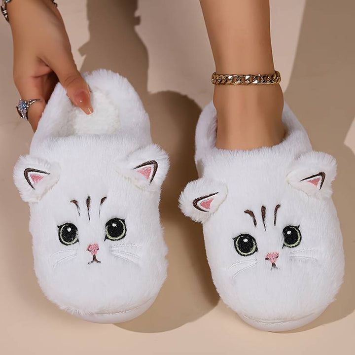 Witte kattenpantoffels met schattig kattengezicht, zachte pluche stof, warme damespantoffels, perfect voor wintercomfort en huiselijk gebruik.