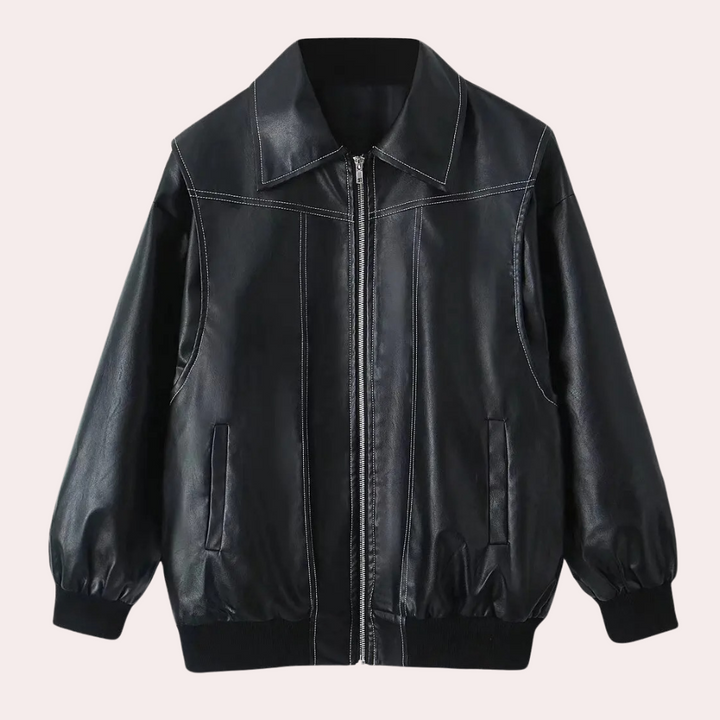Zwarte leren jas met ritssluiting, klassieke kraag en elastische manchetten. Stijlvolle herenjassen, modetrend, casual kleding.