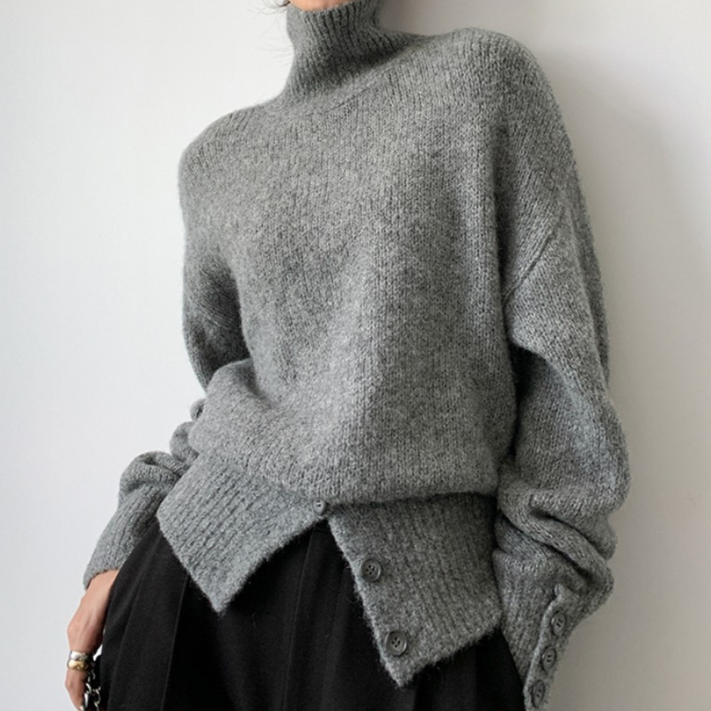 Grijze oversized coltrui dames, gebreid, met knopen, casual wintermode, warme trui, stijlvolle kleding, comfortabele pasvorm, trendy design.