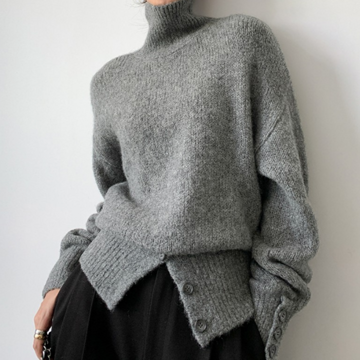 Grijze oversized coltrui dames, gebreid, met knopen, casual wintermode, warme trui, stijlvolle kleding, comfortabele pasvorm, trendy design.