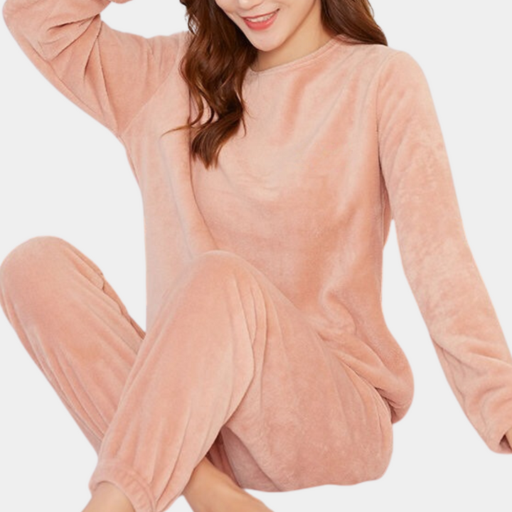 Dames pyjama set, roze fleece, comfortabel en warm, lange mouwen en broek, ideaal voor herfst en winter, modieuze loungewear.
