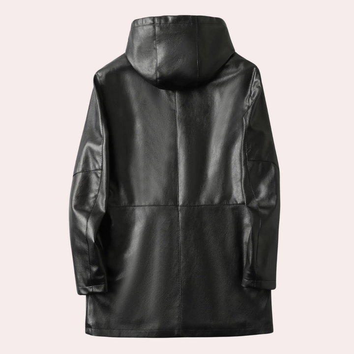 Zwarte leren jas met capuchon, lange mouwen en minimalistisch ontwerp. Perfect voor herfst- en wintermode. Stijlvolle en duurzame buitenkleding.