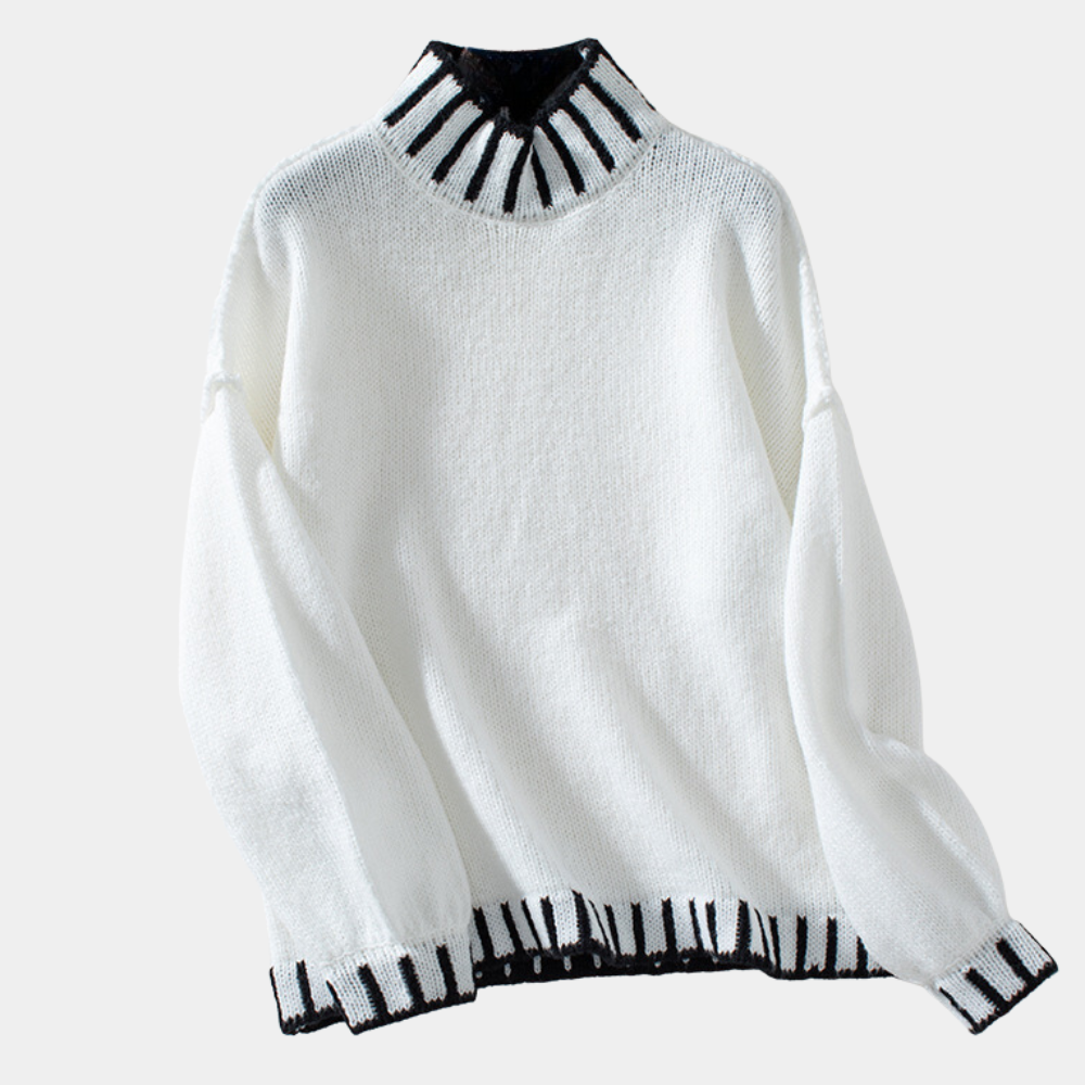 Witte gebreide trui met zwarte strepen, hoge kraag en lange mouwen, damesmode, herfst-winter kleding, stijlvolle en comfortabele outfit.