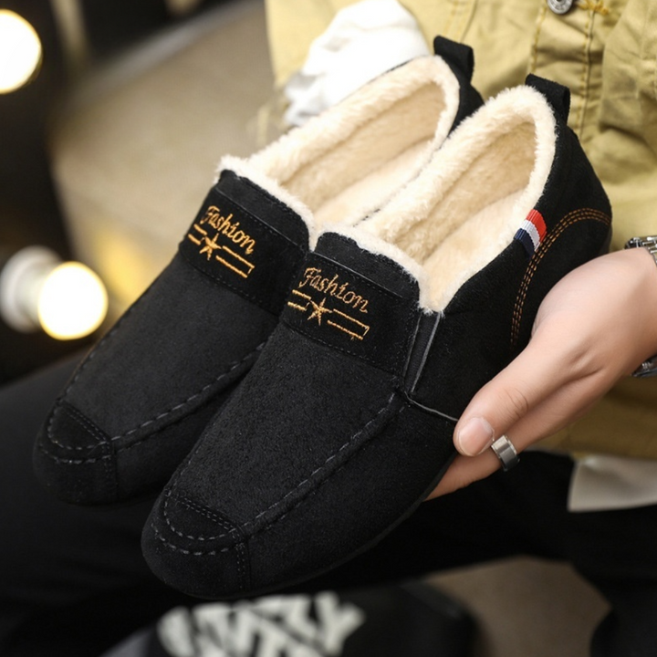 Zwarte herensloffen met bontvoering, geborduurd met "fashion", comfortabele winterpantoffels, warme huispantoffels, casual stijl.