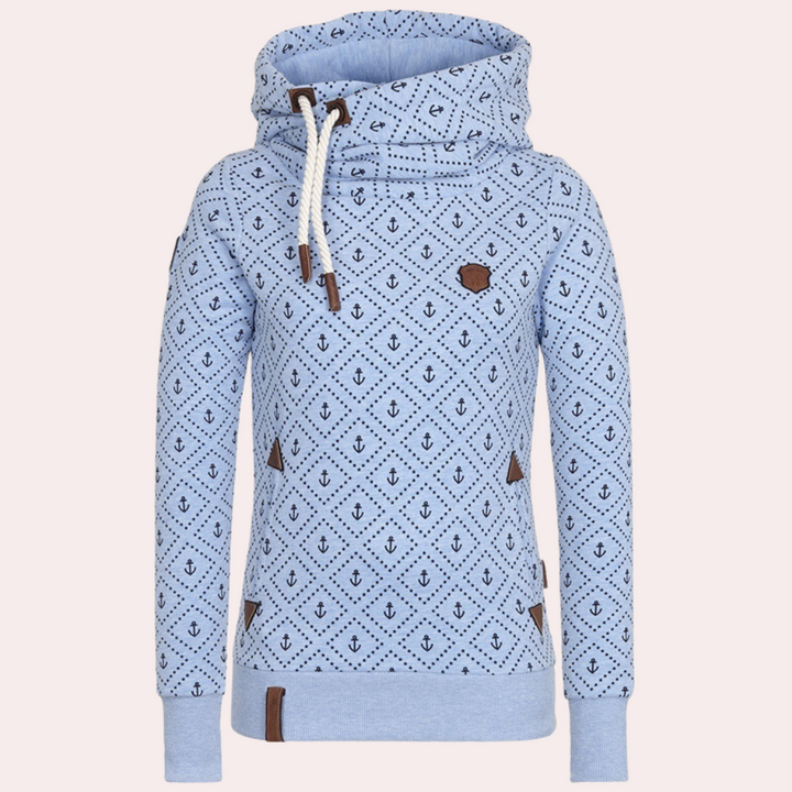 Blauwe dameshoodie met ankerpatroon, hoge kraag en witte trekkoorden. Comfortabele sweater, ideaal voor casual en sportieve outfits.