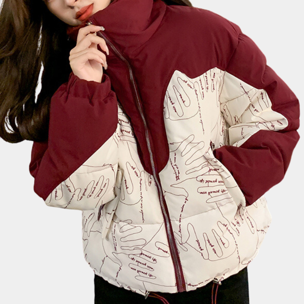 Bordeaux en witte jas met handafdrukken, damesmode, winterjas, trendy ontwerp, warme kleding, casual stijl, ritssluiting, comfortabele pasvorm.